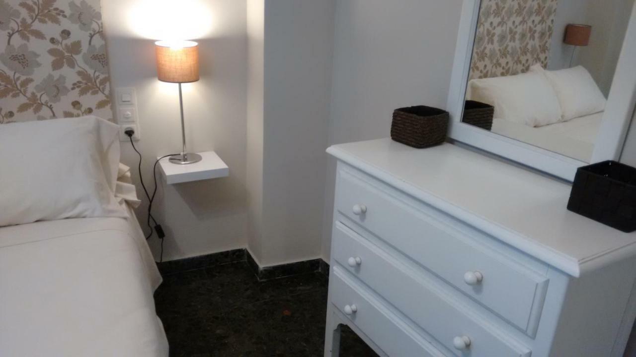 Apartamento en el centro de valencia Exterior foto