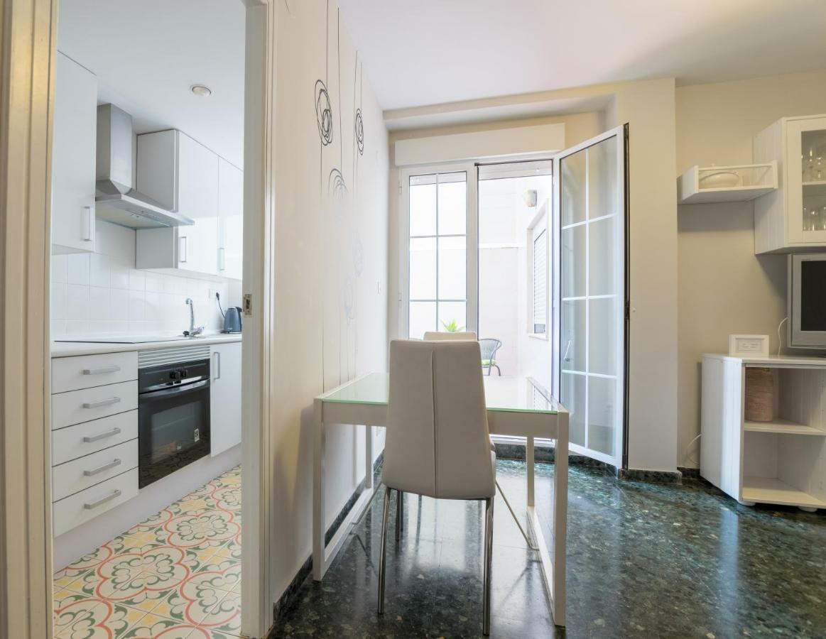 Apartamento en el centro de valencia Exterior foto